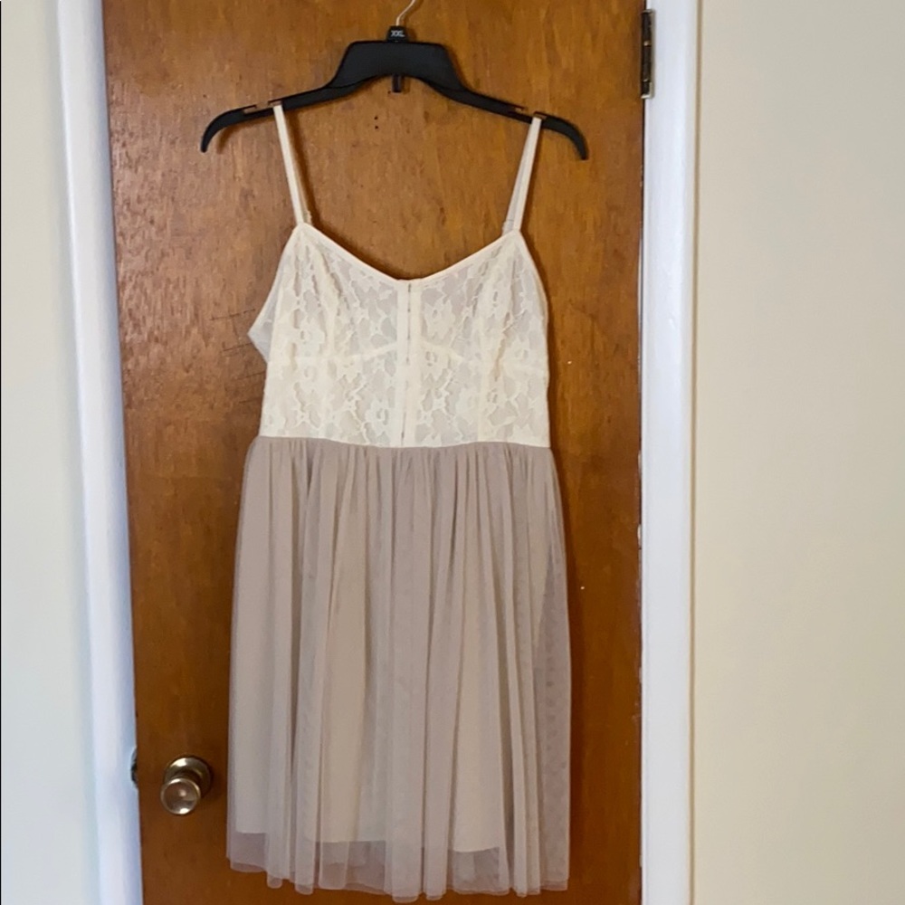 American Eagle Ivory & Beige Dress